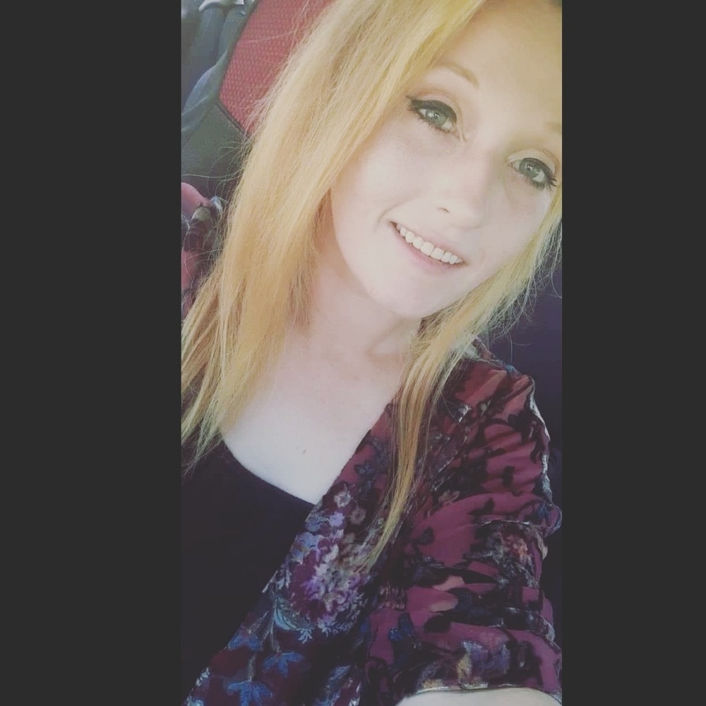 Meet your Posher, Amie